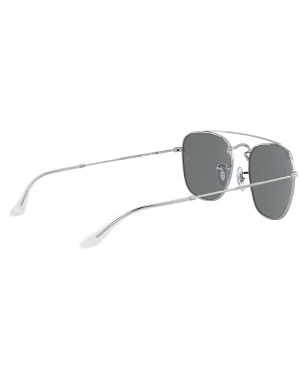 Ray-Ban RB3557