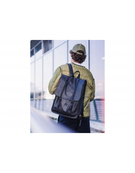 Herschel Survey Weather Resistan Backpack
