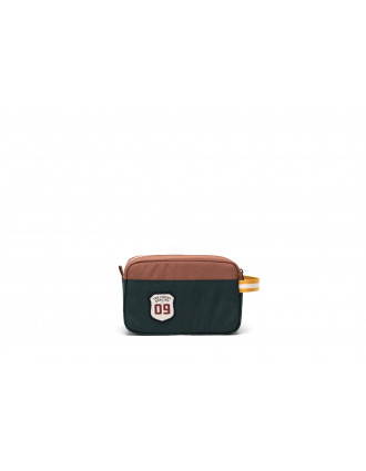 Herschel Chapter Travel Kit